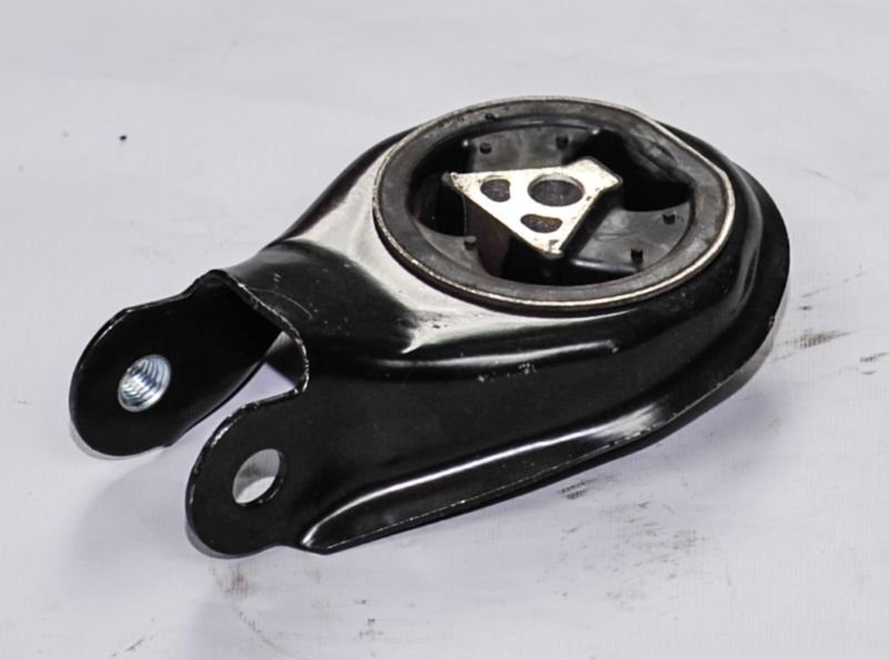 B-MAX ÇIKMA YEDEK PARÇA FOCUS ŞANZUMAN ALT TAKOZU